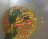 Foto langkah ke 2 dari resep Ikan kuah kuning.