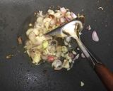 Foto langkah ke 2 dari resep Tumis Pare Rebon.