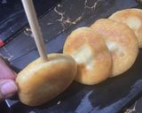 Foto langkah ke 8 dari resep Bomboleni isi Strawberry.