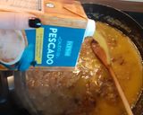 Foto del paso 6 de la receta Merluza en salsa con espárragos y guisantes 🐟