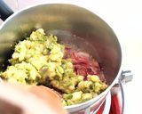 A picture of step 4 of Kay's mukimo😅.
