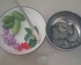 Foto langkah ke 1 dari resep 183 : Sambal Udang Ganja Khas Aceh.