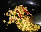A picture of step 2 of Tamarind rice.