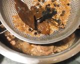 A picture of step 3 of Memoni Mutton Pulao.