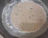 A picture of step 8 of Methi pithla jowar green garlic bhakri and thecha village style.