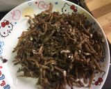 Foto langkah ke 1 dari resep Ikan asin oseng petai.