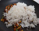 મેક્સીકન રાઈઝ (Maxican rice recipe in gujrati) રેસીપી સ્ટેપ3ફોટો
