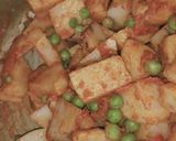 आलू मटर टमाटर की सब्जी (Aloo matar tamatar ki sabzi recipe in Hindi) रेसिपी चरण 3 फोटो