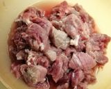 Gambar langkah 1 resipi Daging goreng kunyit.