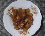 Foto langkah ke 6 dari resep Tumis kikil.