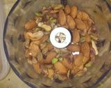 A picture of step 1 of Energy Bars.
