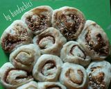 Foto langkah ke 7 dari resep Cinnamon Roll-Keju-ChocoChips.