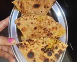 गोभी की सब्जी के परांठे (Gobhi ki sabzi ke parathe recipe in Hindi) रेसिपी चरण 3 फोटो