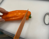 Foto del paso 8 de la receta: Champiñones grandes rellenos acompañado de ají dulce relleno