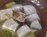 Foto langkah ke 7 dari resep Sup Tahu Praktis.