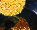 A picture of step 4 of Dhaba style chane ki daal.