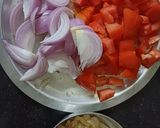 A picture of step 1 of Mushroom baby corn masala.