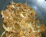 Foto langkah ke 5 dari resep Mie Goreng Panjang umur.