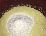 A picture of step 4 of Walnut Carrot Cake.