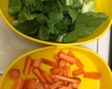Foto langkah ke 1 dari resep Tumis bihun sayur.