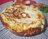 Foto del paso 4 de la receta: Tortilla de calabacín con jamón y mozzarella
