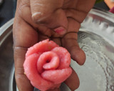 மிதக்கும் ஜெல்லி ரோஸ் கட்லி ரெசிபி ஸ்டேப் 13 புகைப்படம்