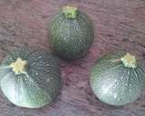 Foto del paso 1 de la receta: Calabacines luna rellenos de atún