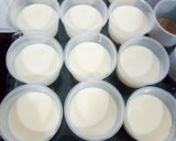 Foto langkah ke 4 dari resep Pudding Cup.