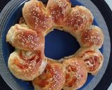 Foto del paso 5 de la receta: Rosca, flor de jamón y queso