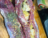 Foto del paso 1 de la receta: Solomillo de cerdo relleno con salsa de miel a la mostaza, acompañado de papas al tomillo ♥️