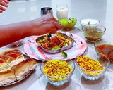 मिसळ पाव (misal pav recipe in marathi) रेसिपी स्टेप 10 फोटो 