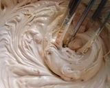 Foto del paso 2 de la receta: Profiteroles Mini con Crema Chocotorta