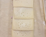 Foto del paso 2 de la receta: Trenza de hojaldre de pavo y queso