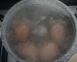 Foto del passaggio 1 della ricetta Uova della nonna Anna