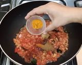 A picture of step 6 of Fried Aloo Baingan.