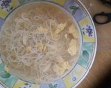 Foto langkah ke 6 dari resep Mie hun telur kuah bumbu sederhana.