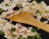 Foto langkah ke 3 dari resep Thai Chicken Lemon Basil Fry.