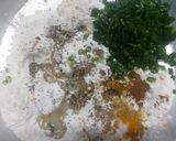 A picture of step 1 of Spring Onion Paratha.