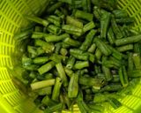 Foto langkah ke 1 dari resep Tumis Cumi Tahu Kacang Panjang.
