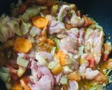 Foto del paso 2 de la receta: 🍚ARROZ🌾ONE POT CON POLLO 🍗 VEGETALES 🍅 🧅🥕🧄Y LEGUMBRES