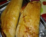 Foto del paso 1 de la receta Calzones de salchichón fresco pimiento, cebolla caramelizada