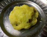 A picture of step 1 of Aloo bathe aloo choka and aloo pithika.