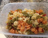 Foto del paso 6 de la receta: Aliño de pasta (Macarrones, flores, etc.)