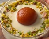 A picture of step 6 of Gulab jamun Trifle.