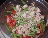 Foto del paso 3 de la receta: Ensalada de habichuelas con atún y brotes de soja