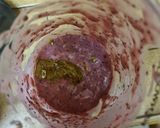 A picture of step 3 of Berry smoothie bowl.