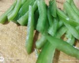 Foto del paso 2 de la receta: Ensalada de surimi y vegetales