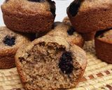 Foto del paso 3 de la receta: Muffins integrales de moras