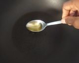A picture of step 1 of Fried eggs.