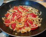 Foto del paso 5 de la receta: Bacalao con tomate
